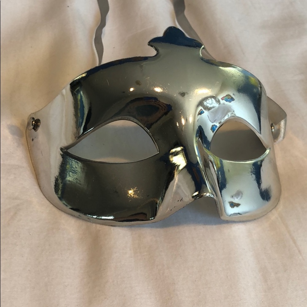 Silver mask
